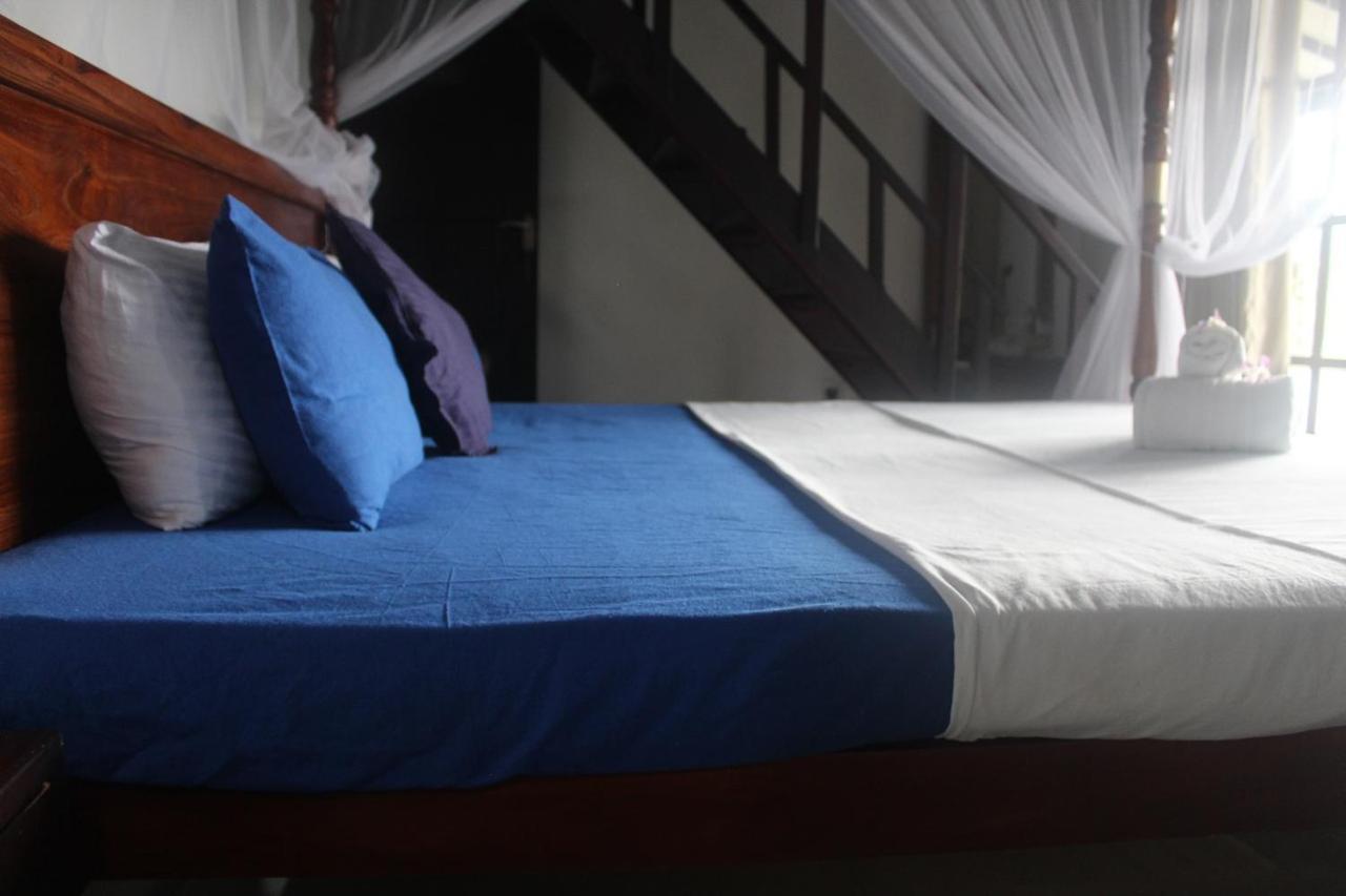 Kandyan Lounge Kiribathkumbura Chambre photo